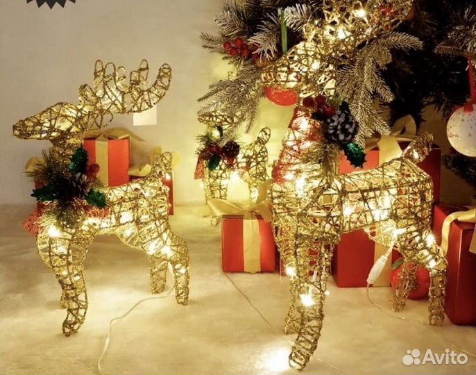 Олень светодиодный новогодний разные