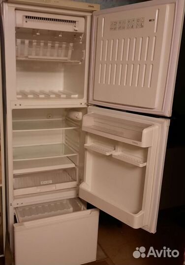 Холодильник бу Стинол 104