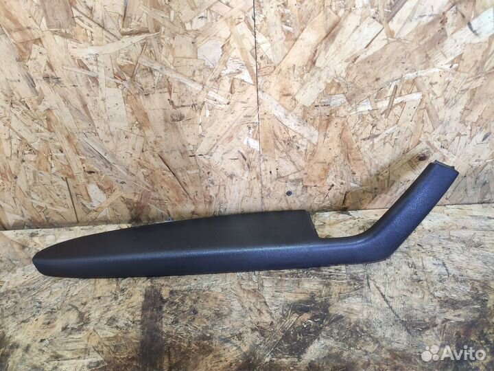 Накладка левой двери Audi A3 8P рестайлинг 2