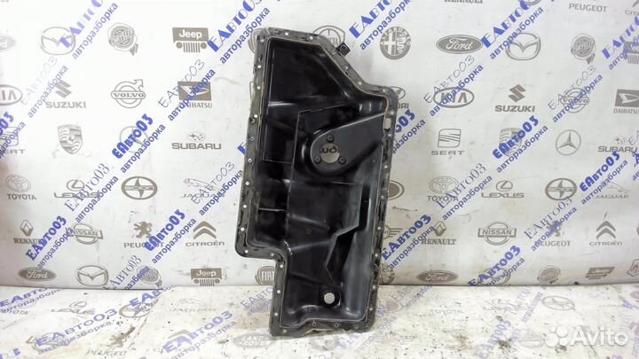 Нижняя часть масляного поддона Audi A6 C6,4F 2004