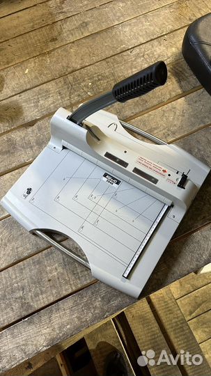 Резак для бумаг KW-Trio 3948