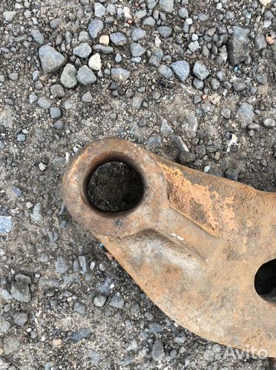 Скоба прицепная Т-150, Дт-75