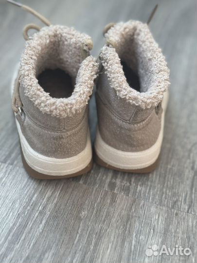 Демисезонные ботинки для девочки 23 размер