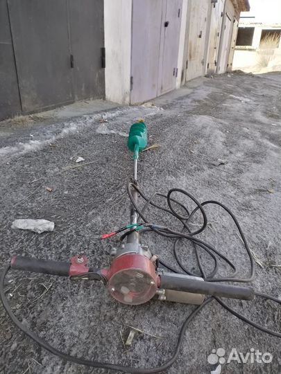 Электроледобур