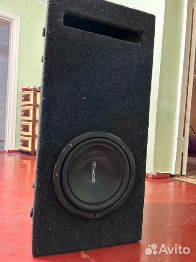 Сабвуфер в машину