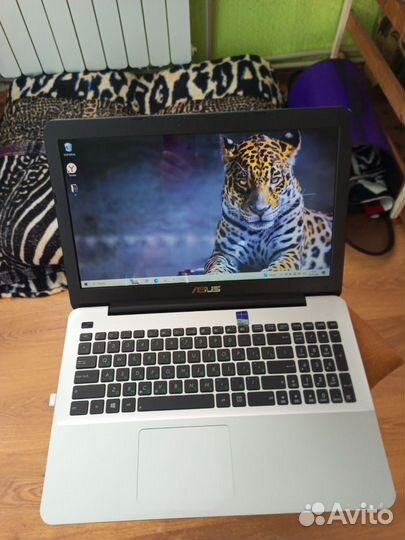 Asus в отличной состоянии