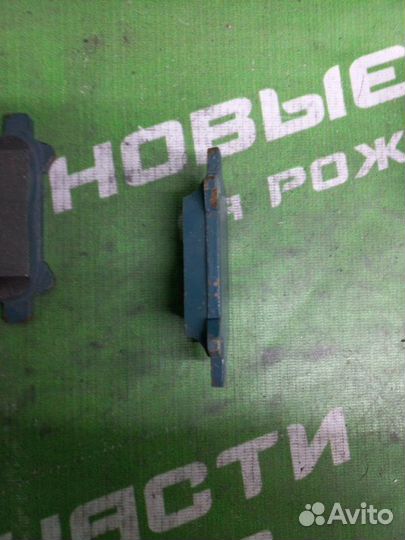 Задние тормозные колодки Toyota Solara 2000