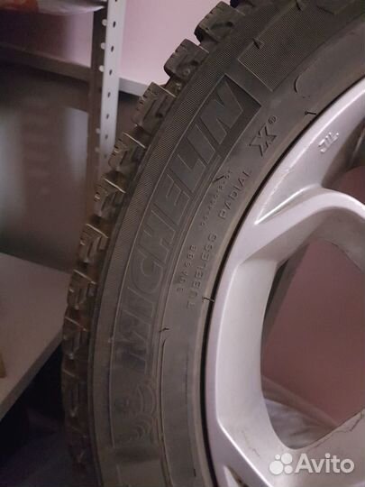 Michelin X-Ice 205/55 R16