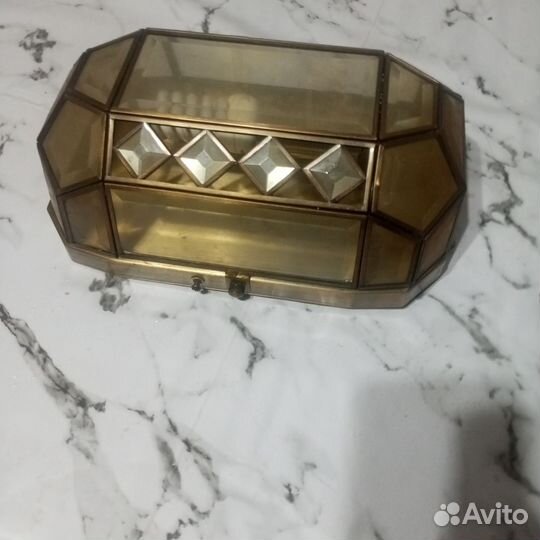 Светильник настенный