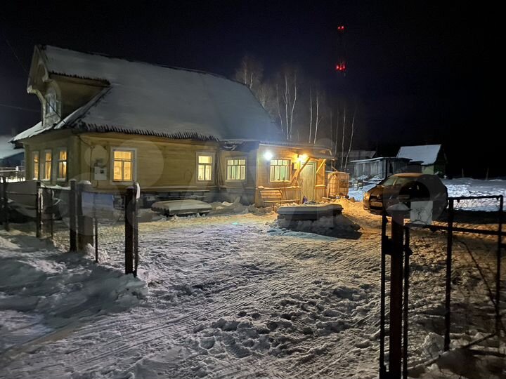 Дом 32 м² на участке 10 сот.