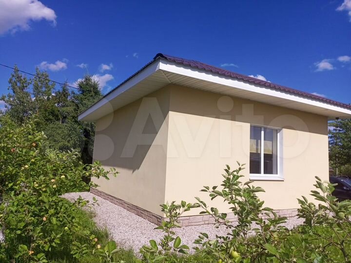 Дом 33 м² на участке 6 сот.