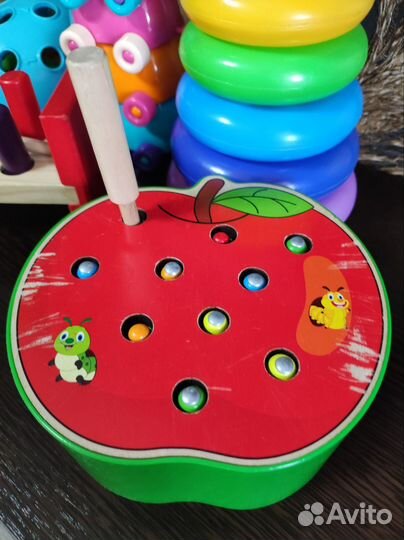 Развивающие игрушки