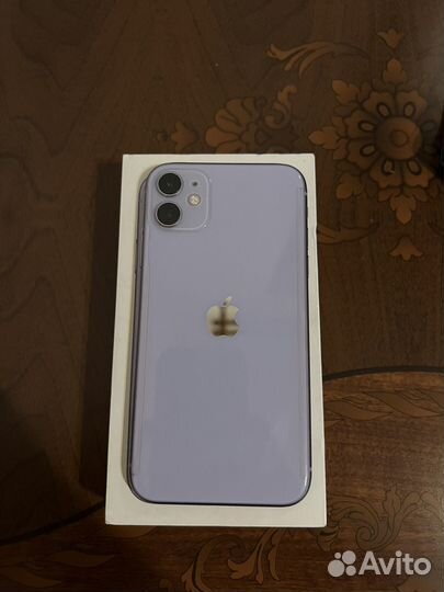 iPhone 11, 64 ГБ
