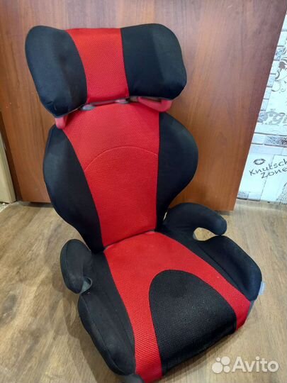 Японское автокресло Кармате 15-36 кг