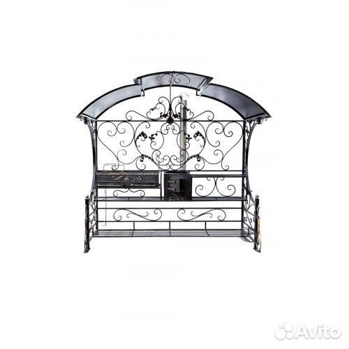 Кованый мангал с крышей