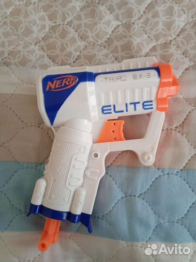 Бластер Нёрф Элит Триад
