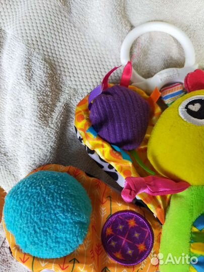 Погремушка развивающая игрушка