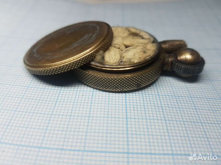 Зажигалка бензиновая круглая.(антикварная)