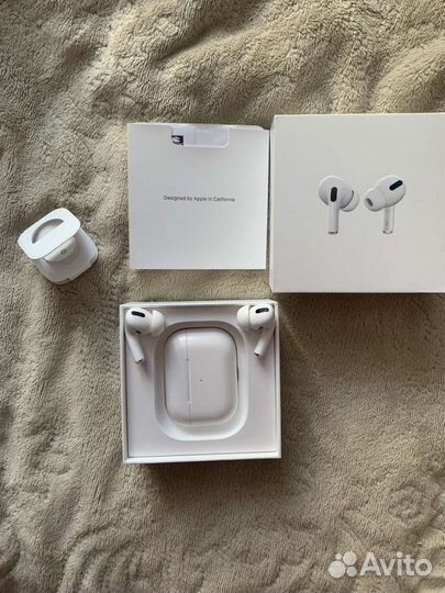 Airpods pro MagSafe 1st gen