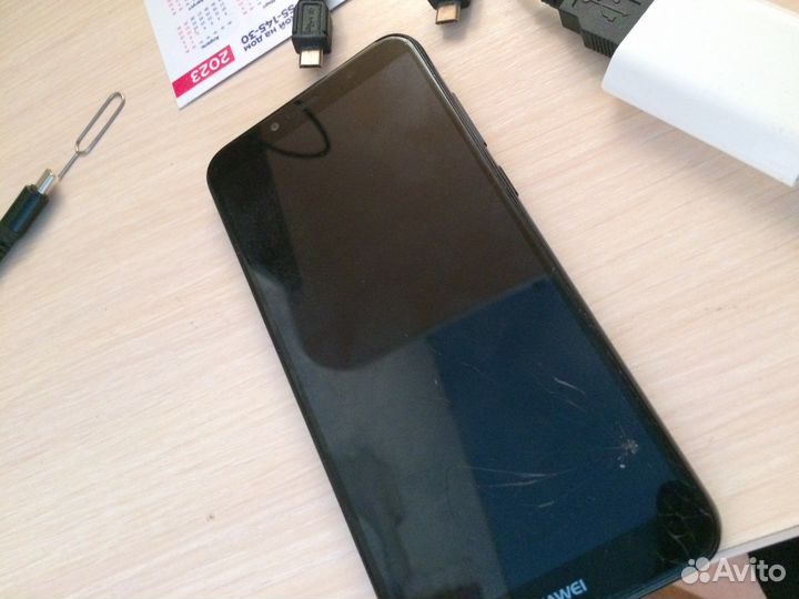 Телефон huawei Y6 Prime2018