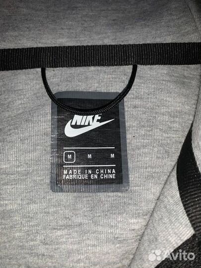 Nike tech fleece gray