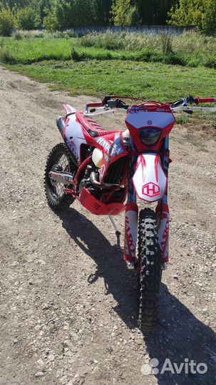 Мотоцикл hasky