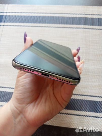 Мобильные телефоны бу iPhone