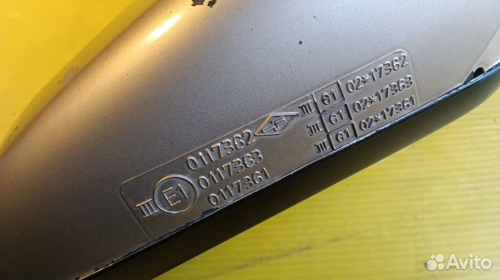 Audi 100 C4 Зеркало правое механическое