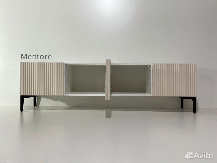 Тумба тв Bravo в цвете капучино (на опорах)