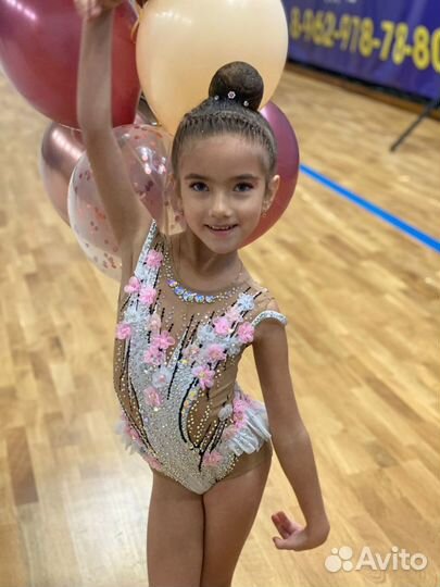 Купальник для художественной гимнастики