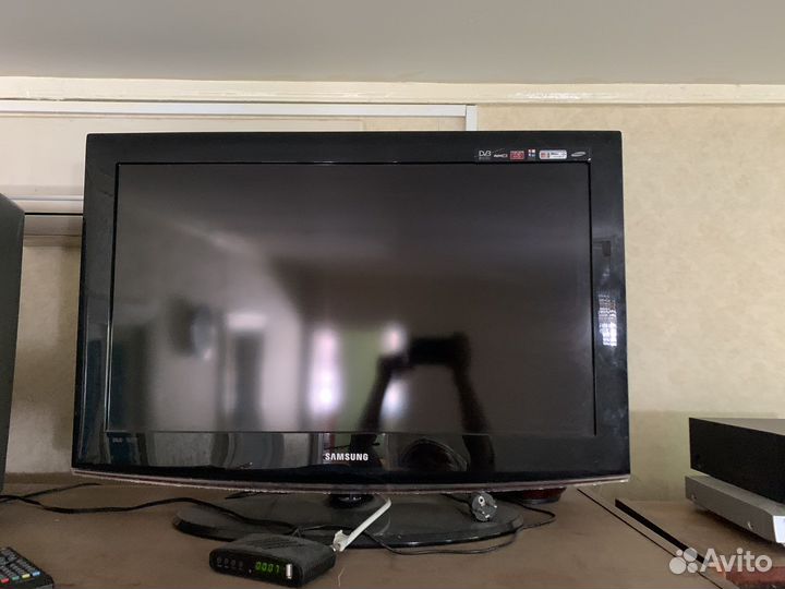 Телевизор samsung