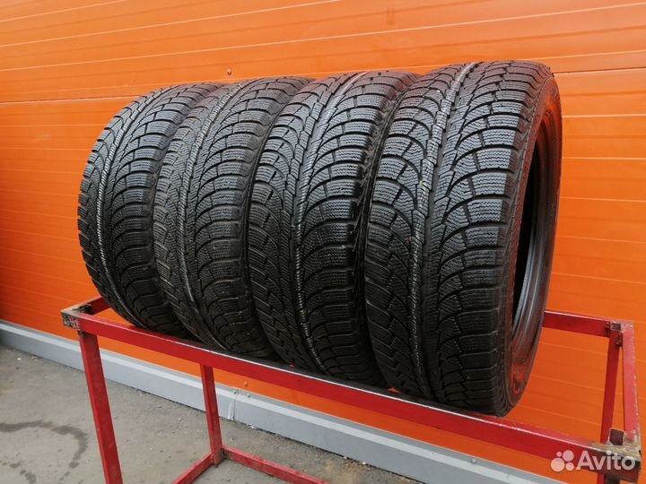 Gislaved Soft Frost 3 215/55 R16 97T