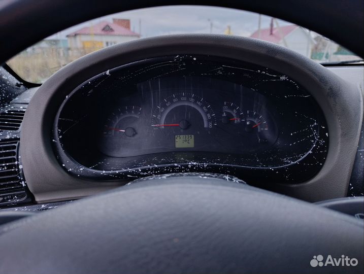 LADA Kalina 1.6 МТ, 2010, 251 339 км