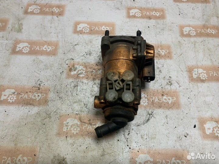 Кран пневматический Volvo Fh12