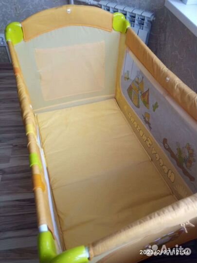 Детская кровать манеж