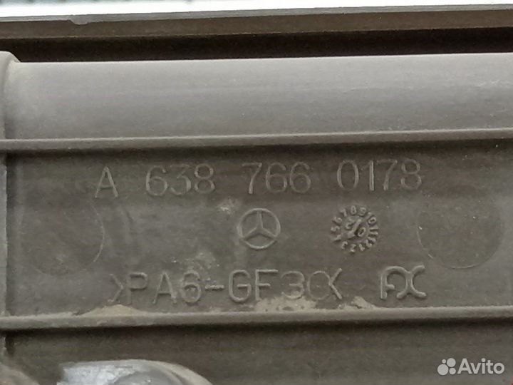 Ручка двери сдвижной внутренняя Mercedes Vito (W63