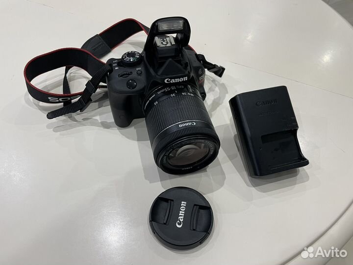 Зеркальный фотоаппарат canon eos 100d / Rebel SL1