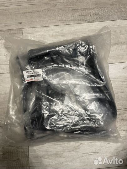 Оригинальные брызговики Camry xv70-75