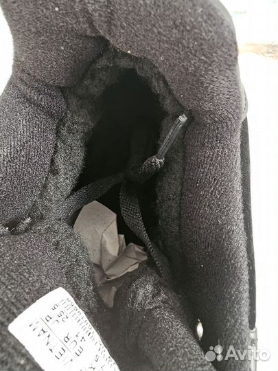 Кроссовки зимние чёрные универсальные