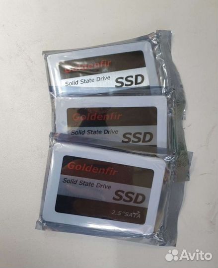 Ssd диск с установленной Windows 10