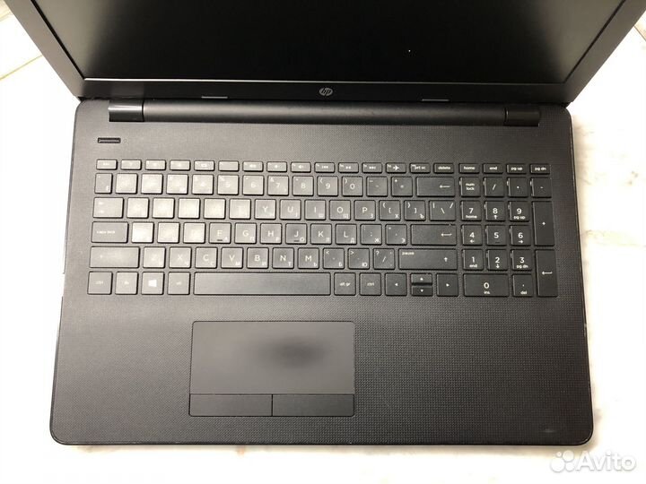 HP pentium 4GB/500GB ssdhd