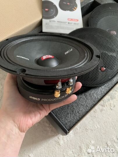 Акустика в машину новая