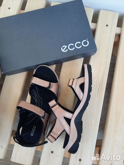 Сандалии женские экко новые размер 38