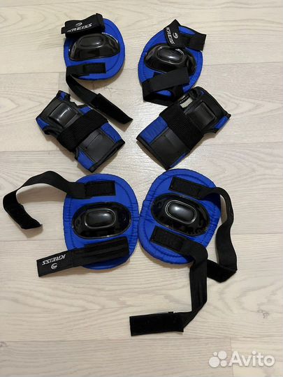 Роликовые коньки детские с защитой