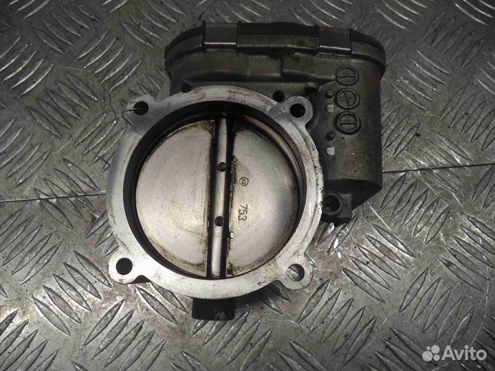 Заслонка дроссельная Audi Q7 4L 077133062A