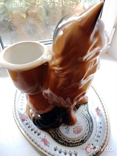 Керамическая статуэтка