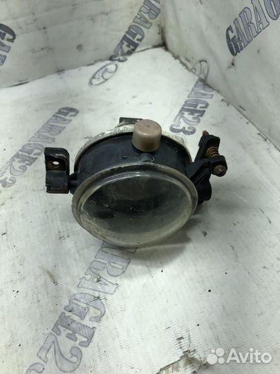 Противотуманная фара Ford Focus 2