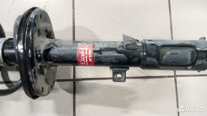 Амортизатор задний левый Камри XV30