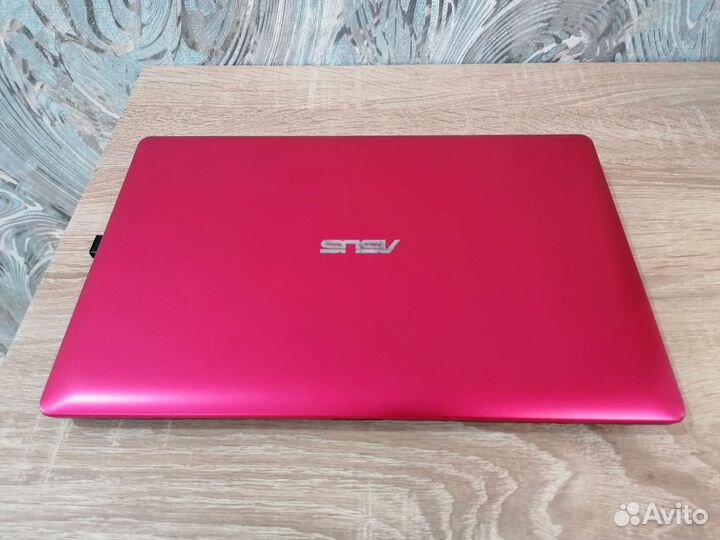 Ноутбук asus