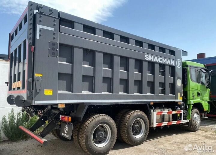 Shacman (Shaanxi) SX32586T384, 2022